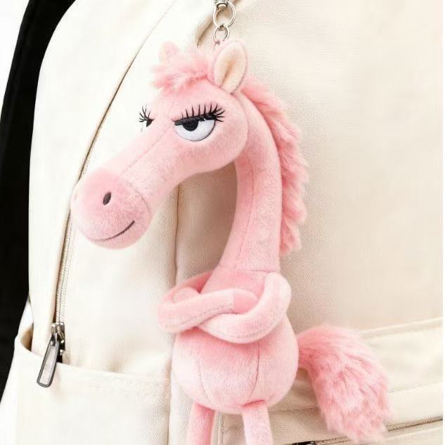 Cool Horse Plush Charm™ – Stylischer Plüschanhänger
