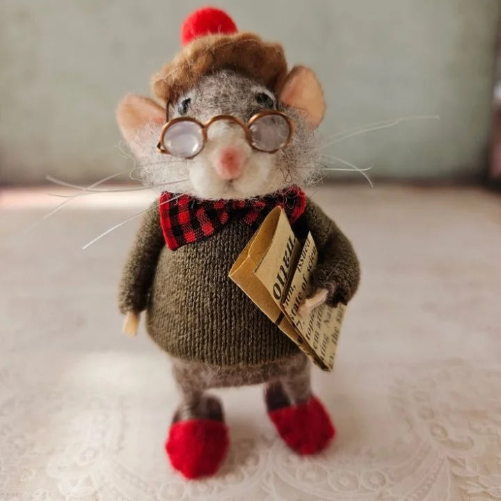 WhiskerWool™ – Handgefertigte, nadelfilzte Maus