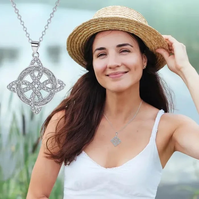 WitchKnot™ – Schutz-Amulett