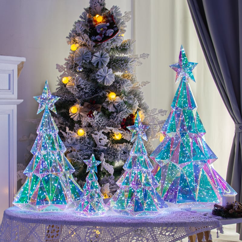 LumiGlitz™ – RGB-Holografische Weihnachtsfiguren