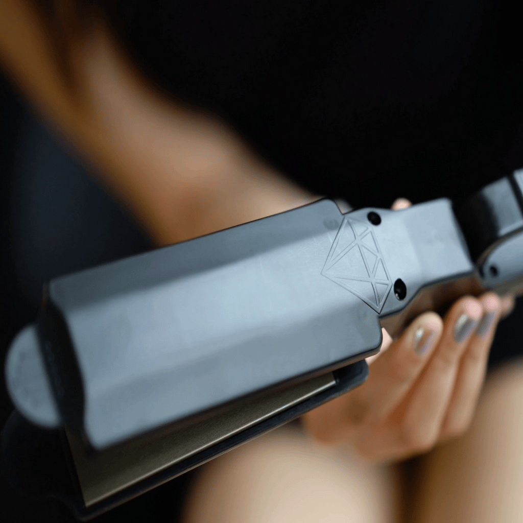 GlossySmooth™ | Frizz-Free Perfection