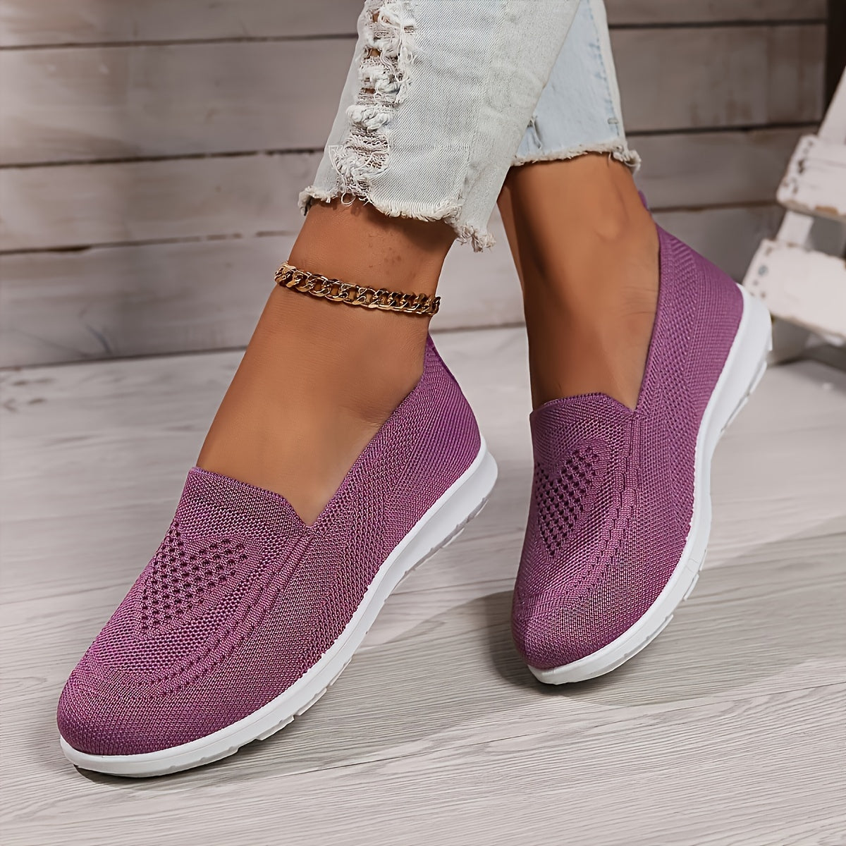 Susanne – Slip-On-Sneaker mit Herzmuster und Komfortsohle