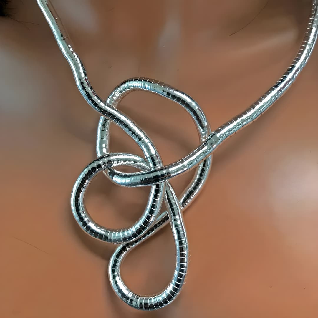 SkekaLoop™ - Wandelbares Schmuckstück