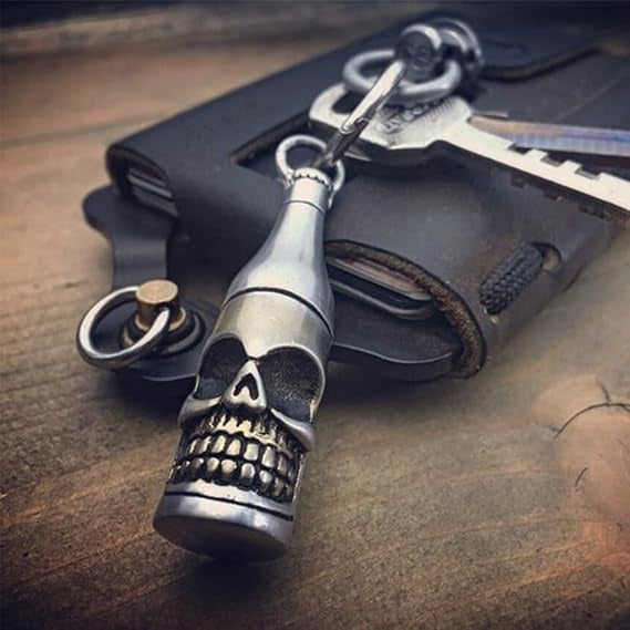 GrimTorque™ - Handgefertigter Skull-Schlüsselanhänger aus Kolben