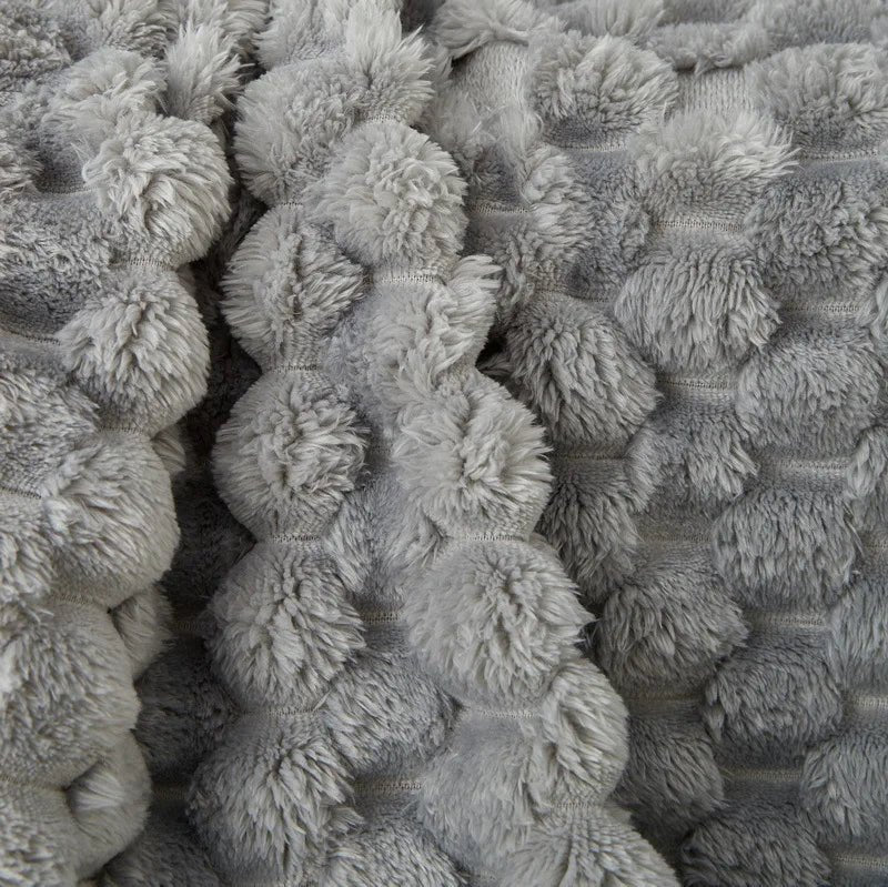 Chenillo™ – Weiche Chenille-Decke