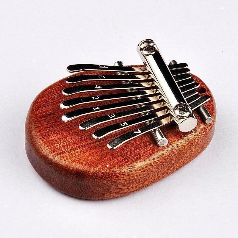 Mini Kalimba – Handliche Daumenklänge