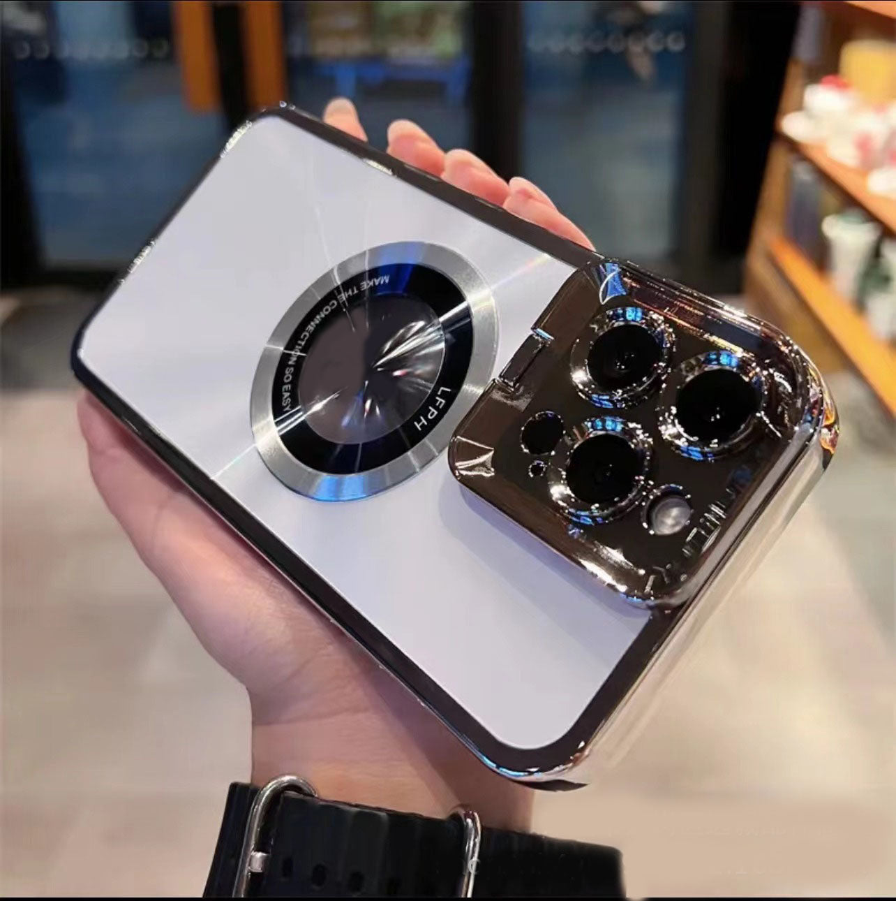 MagStand™ – Magnetische iPhone-Hülle
