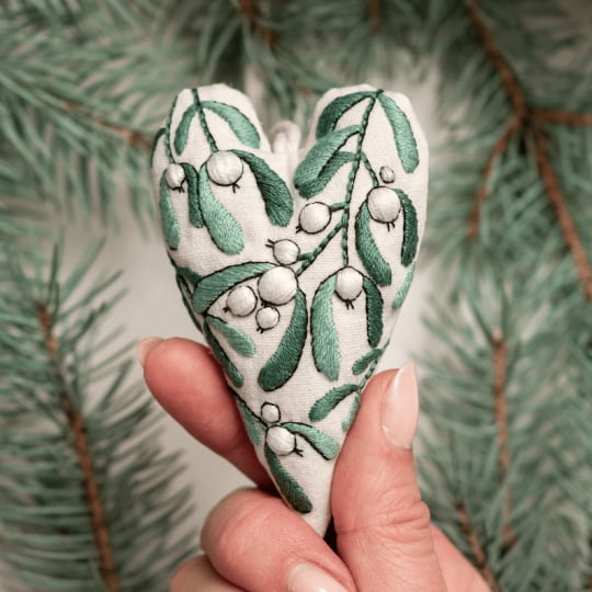 HeartStitch™ – Liebevolle Handstickkunst