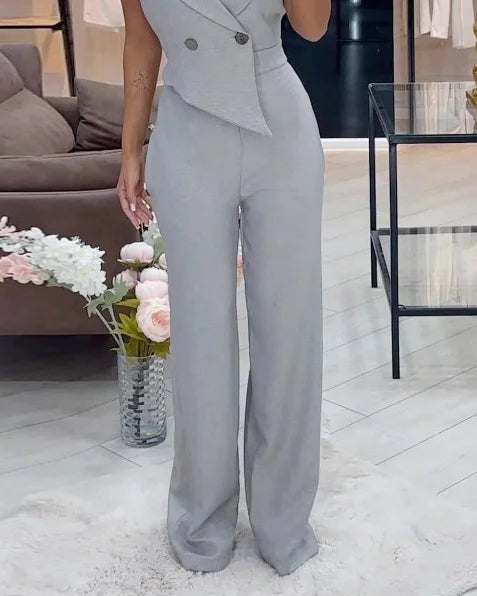 Vera – Einfarbiger Jumpsuit mit Reverskragen