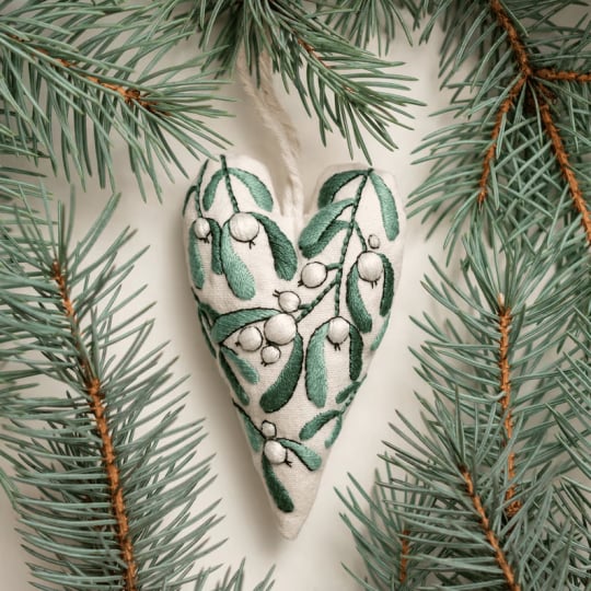 HeartStitch™ – Liebevolle Handstickkunst