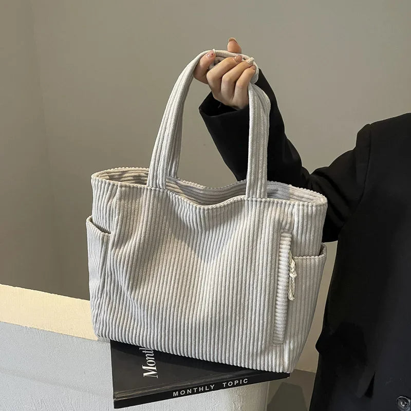 Cordelley™ – Weiche Cord-Tasche für einen gemütlichen Herbstlook