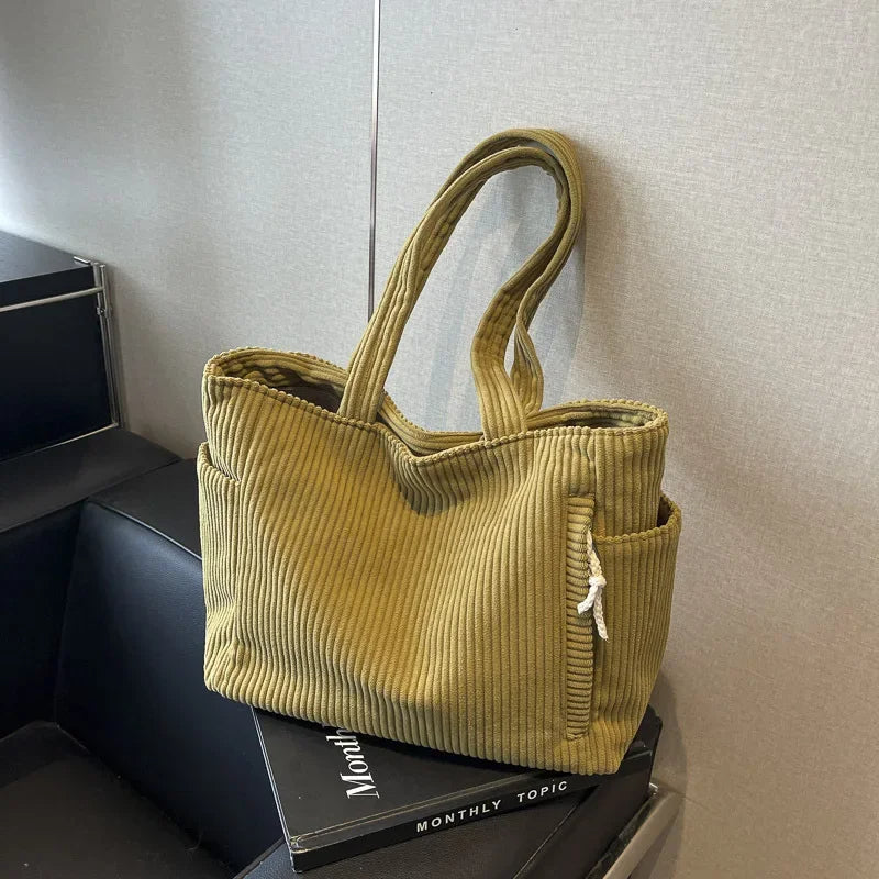 Cordelley™ – Weiche Cord-Tasche für einen gemütlichen Herbstlook