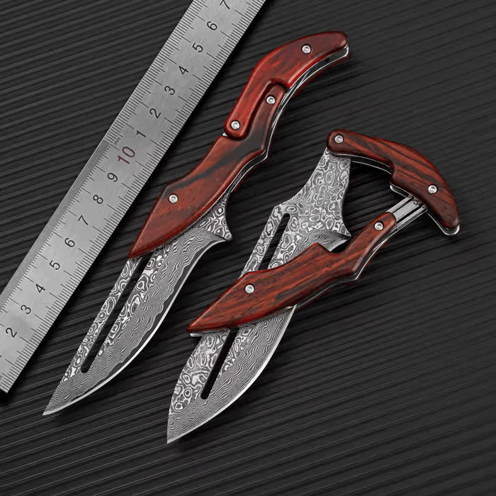 BladeCraft – Handgeschmiedetes Klappmesser aus Damaststahl