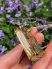 BloomPocket™ – Tragbare Blumenpresse