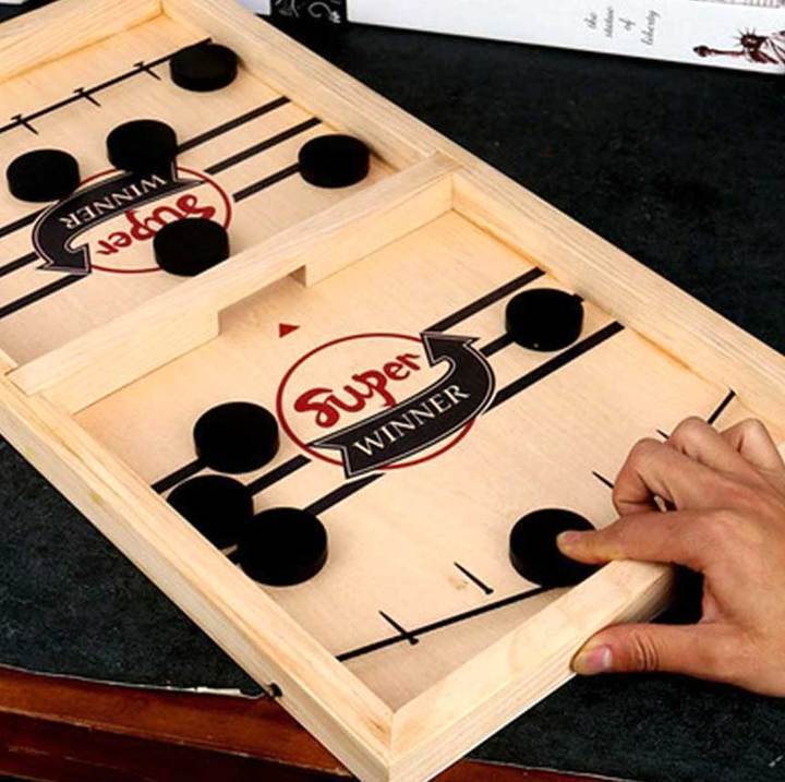 SlingPuck Game – Schnelles Holzduell