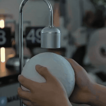 LunarShine™ - Schwebende Mondlampe