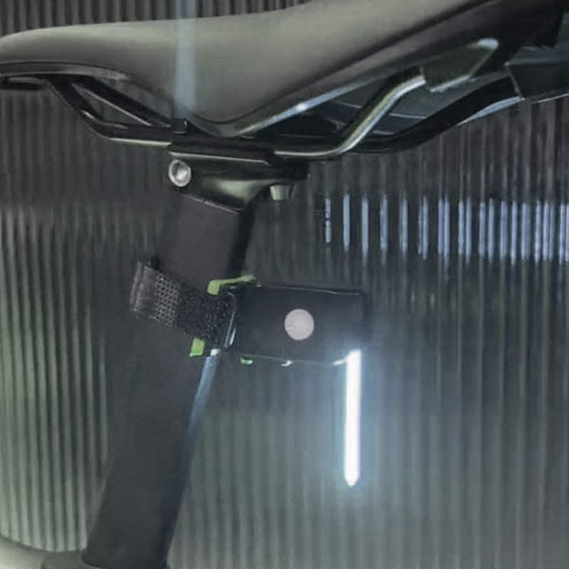 1+1 GRATIS | BrightRide™ – Gut sichtbares LED-Fahrradrücklicht