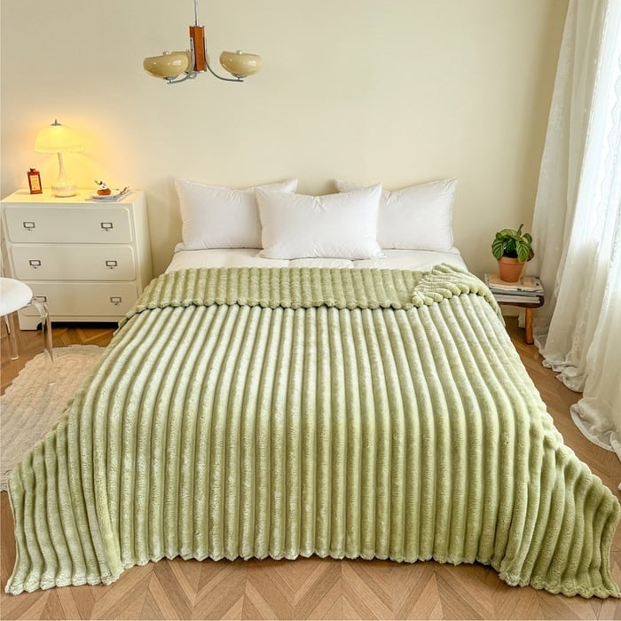 Anori™ – Ultraweiche Velours-Winterdecke